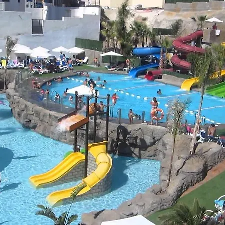 Casa Vela, Golf, ,pool, Wifi, Ac, Superb View ! Benalmadena