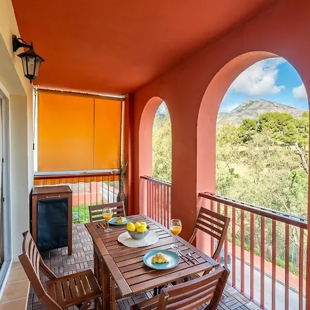Apartment Casa Vela, Golf, ,pool, Wifi, Ac, Superb View ! Benalmadena